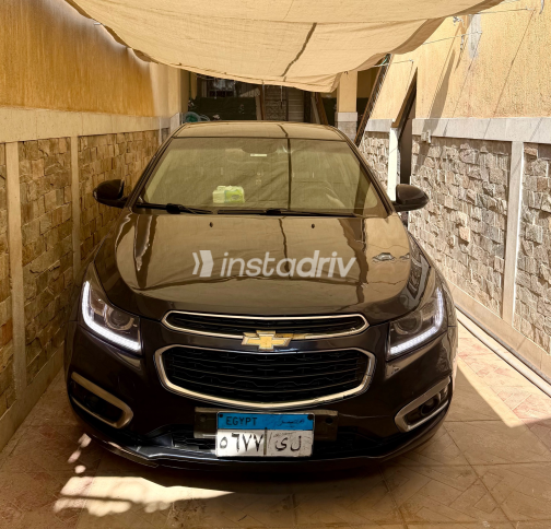 Chevrolet Cruze 2016 White Automatic Used for Sale in Greater Cairo ( Cairo + Giza) - 3