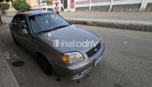 Hyundai Verna 2009 Gray Manual Used for Sale in Damietta - 5