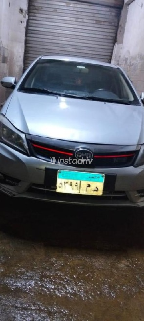 Byd F3 2019 Silver Manual Used for Sale in Giza - 4