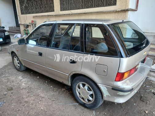 Chevrolet Sprint 1991 Gold Automatic Used for Sale in Alexandria - 4