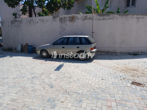 Chevrolet Sprint 1991 Gold Automatic Used for Sale in Alexandria - 8