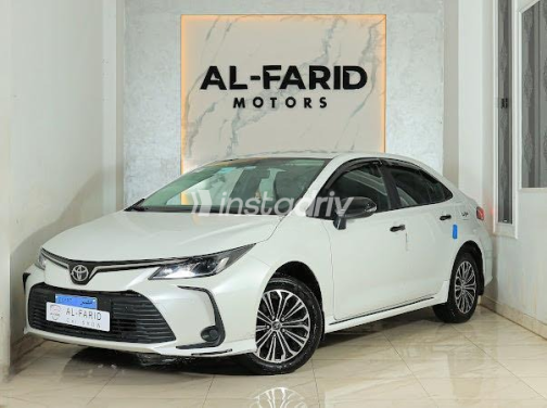 تويوتا كورولا 2022 أبيض أوتوماتيك مستعملة للبيع في القاهرة الكبرى ( القاهرة - الجيزة) - 3