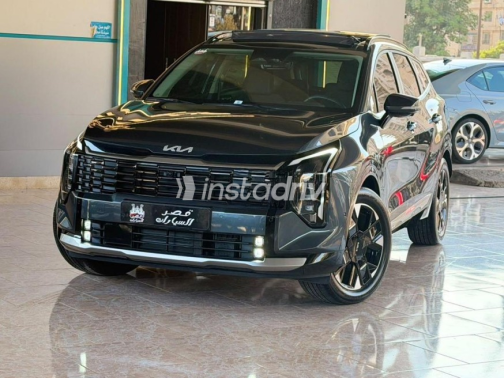 Kia Sportage 2025 Gray Automatic Used for Sale in Cairo - 2
