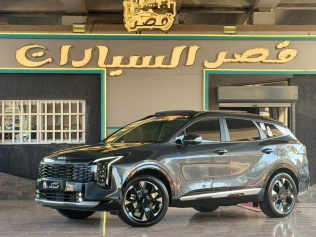 Kia Sportage 2025 Gray Automatic Used for Sale in Cairo
