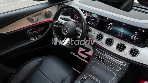 Mercedes E 200 2021 Dark Blue Automatic Used for Sale in Heliopolis - 6