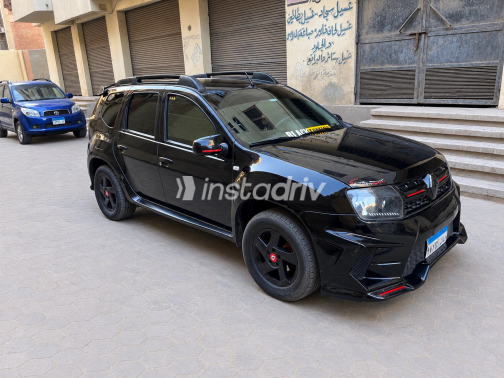 Renault Duster 2014 Black Manual Used for Sale in Greater Cairo ( Cairo + Giza) - 5