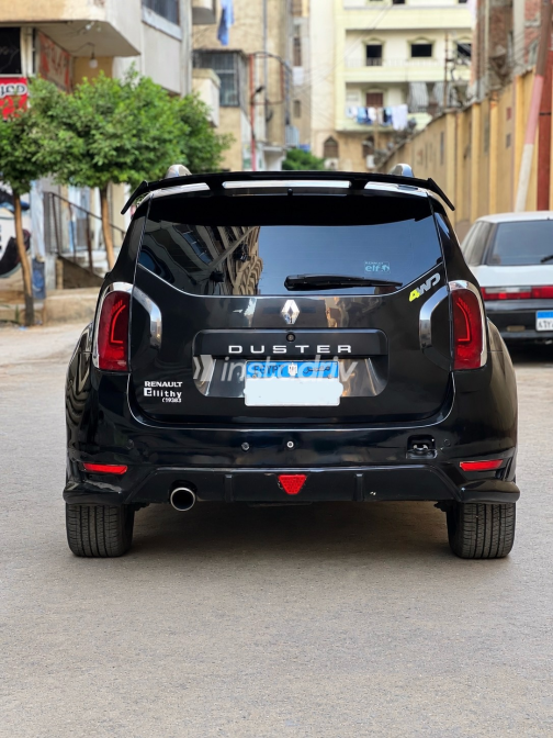 Renault Duster 2014 Black Manual Used for Sale in Greater Cairo ( Cairo + Giza) - 6