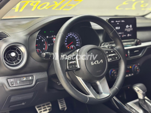 Kia K3 2023 White Automatic Used for Sale in Greater Cairo ( Cairo + Giza) - 9