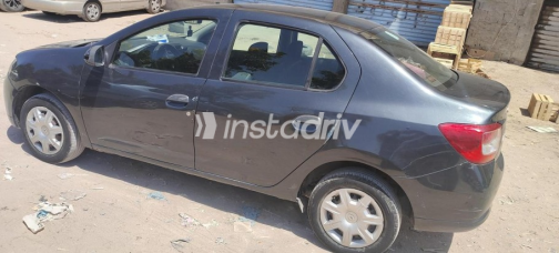 Renault Logan 2017 Dark Gray Manual Used for Sale in Alexandria - 5