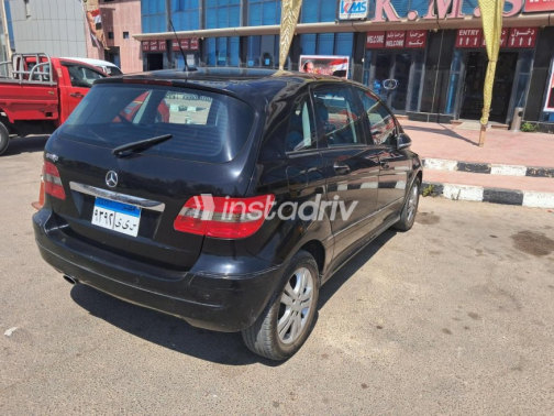 Mercedes B 150 2007 Black Automatic Used for Sale in Alexandria - 4