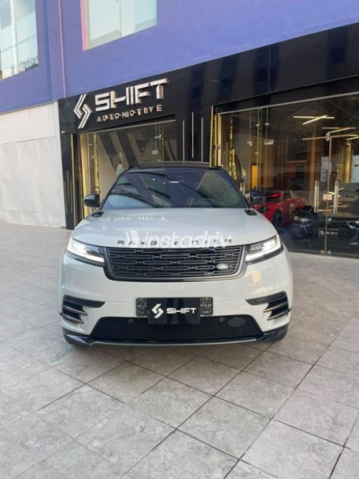 Land Rover Velar 2024 Gray Automatic Used for Sale in Cairo - 1