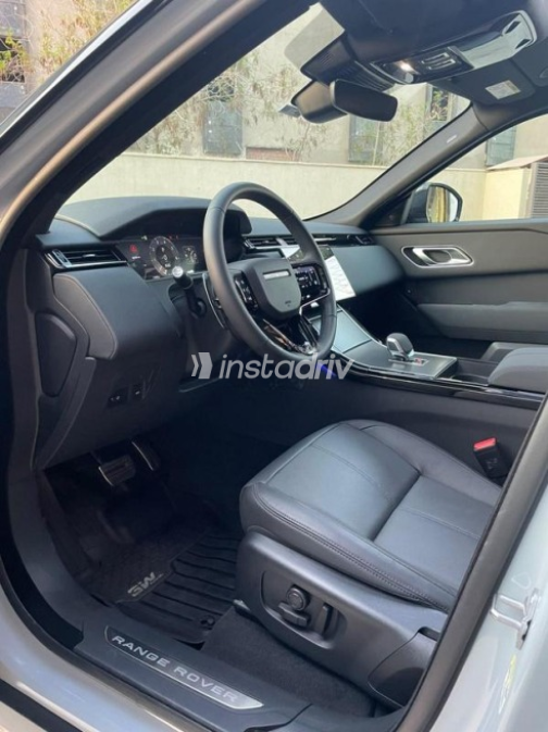 Land Rover Velar 2024 Gray Automatic Used for Sale in Cairo - 5