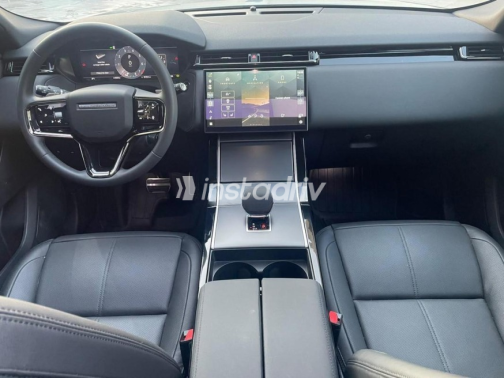Land Rover Velar 2024 Gray Automatic Used for Sale in Cairo - 10