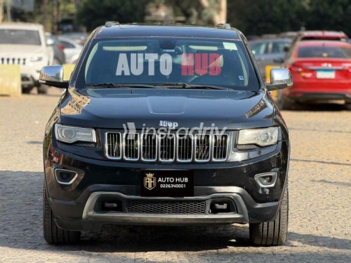 Jeep Cherokee 2018 Black Automatic Used for Sale in Cairo - 2