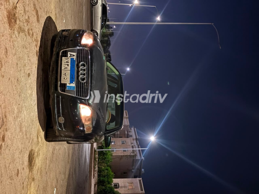 Audi A4 2006 Green Manual Used for Sale in Greater Cairo ( Cairo + Giza) - 5