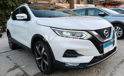 نيسان قشقاي 2019 أبيض أوتوماتيك مستعملة للبيع في القاهرة الكبرى ( القاهرة - الجيزة) - 2