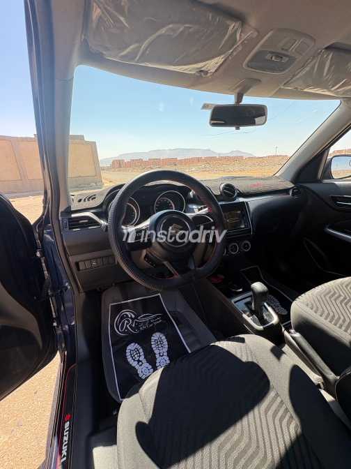 Suzuki Swift 2021 Blue Automatic Used for Sale in Greater Cairo ( Cairo + Giza) - 4