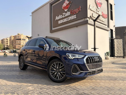 Audi Q3 2024 Dark Blue Automatic Used for Sale in Cairo - 3