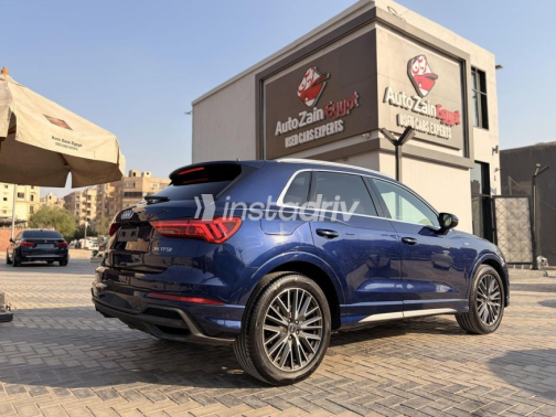 Audi Q3 2024 Dark Blue Automatic Used for Sale in Cairo - 6