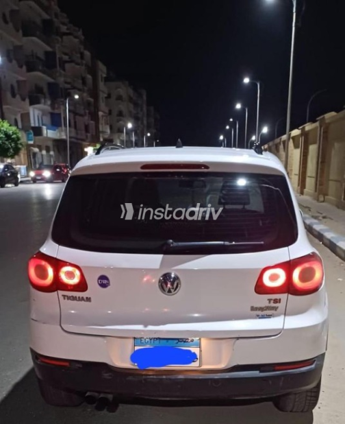 Volkswagen Tiguan 2010 White Automatic Used for Sale in Suez  - 4