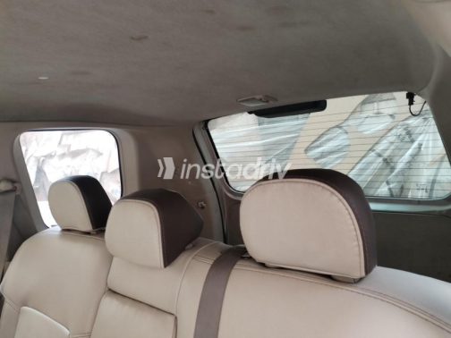 Nissan XTrail 2007 Gold Automatic Used for Sale in Greater Cairo ( Cairo + Giza) - 8