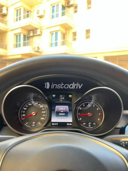 Mercedes C 180 2018 Black Automatic Used for Sale in Greater Cairo ( Cairo + Giza) - 6