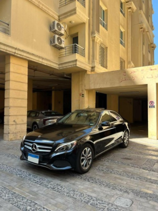 Mercedes C 180 2018 Black Automatic Used for Sale in Greater Cairo ( Cairo + Giza)