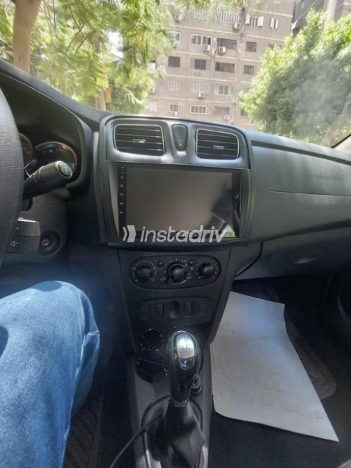 رينو لوجان 2019 أزرق غامق أوتوماتيك مستعملة للبيع في مصر الجديدة - 5