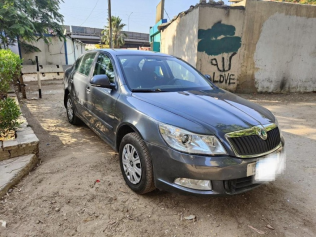 سكودا فانتازيا 2013 رمادي غامق أوتوماتيك مستعملة للبيع في القاهرة