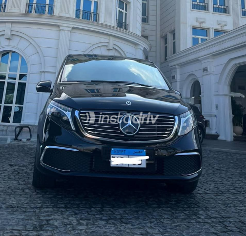 Mercedes V 250 2023 Black Automatic Used for Sale in Greater Cairo ( Cairo + Giza) - 1