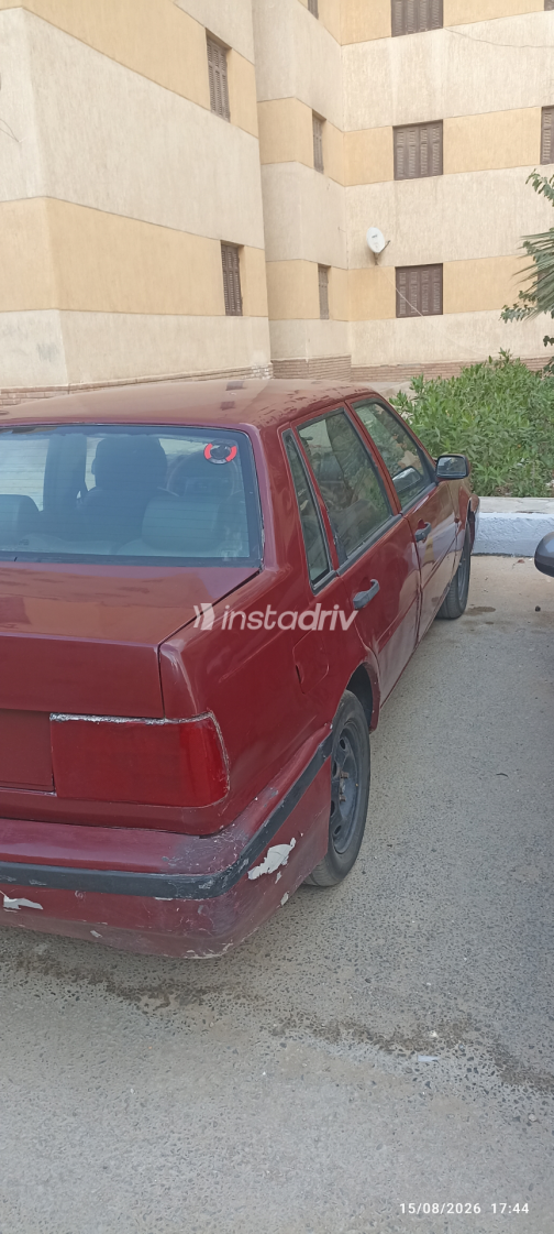 فولفو 460 1994 أبيض يدوي مستعملة للبيع في القاهرة الكبرى ( القاهرة - الجيزة) - 7