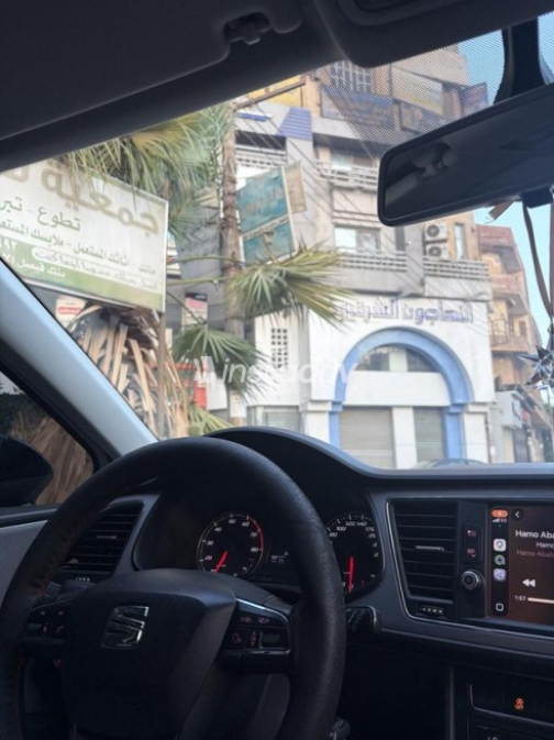 Seat Leon 2018 White Automatic Used for Sale in Banha - 1