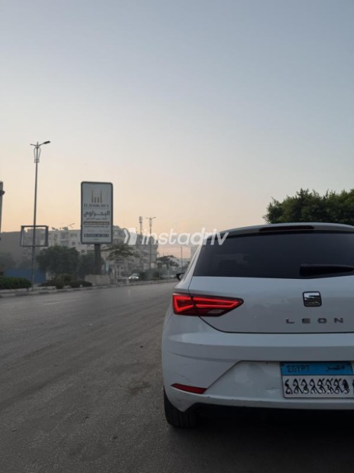 Seat Leon 2018 White Automatic Used for Sale in Banha - 9