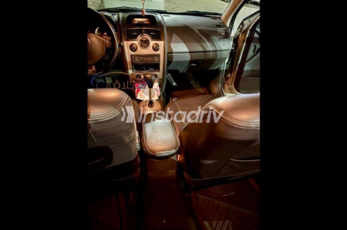 Renault Megane 2006 Gray Automatic Used for Sale in Abu Qir - 2
