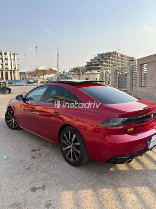 بيجو 508 2020 أحمر غامق أوتوماتيك مستعملة للبيع في القاهرة - 2