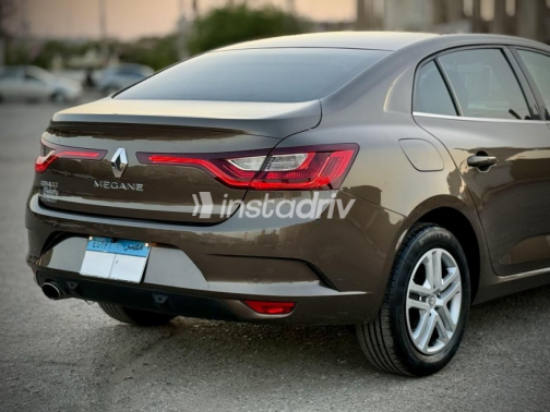 Renault Megane 2021 Brown Automatic Used for Sale in Nasr city - 7