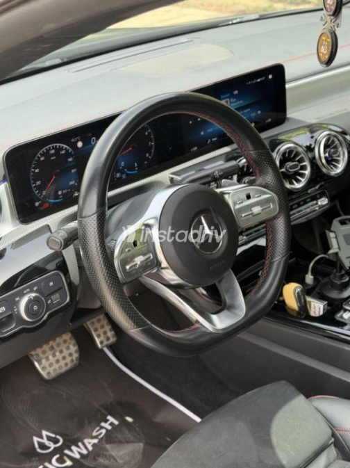 مرسيدس CLA 200 2023 أسود أوتوماتيك مستعملة للبيع في القاهرة - 8