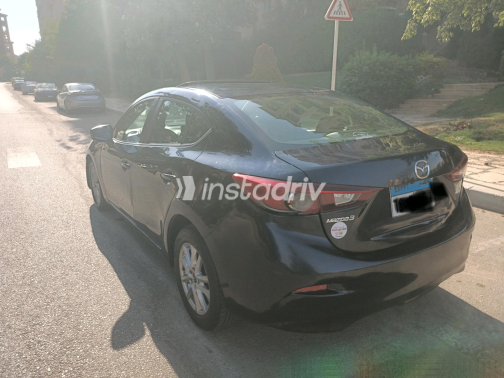 Mazda 3 2016 White Automatic Used for Sale in Greater Cairo ( Cairo + Giza) - 2