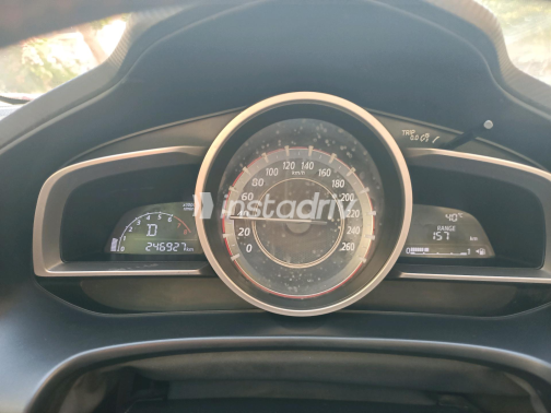 Mazda 3 2016 White Automatic Used for Sale in Greater Cairo ( Cairo + Giza) - 4