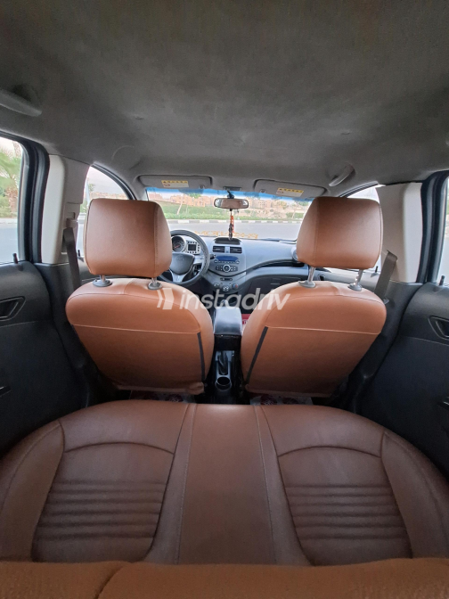 Chevrolet Spark 2012 White Manual Used for Sale in Greater Cairo ( Cairo + Giza) - 9