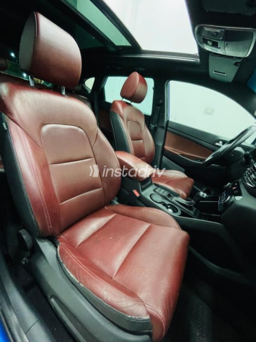 Hyundai Tucson GDI 2019 Dark Blue Automatic Used for Sale in Greater Cairo ( Cairo + Giza) - 8