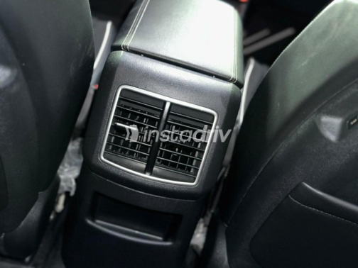 Kia Sportage 2025 Green Automatic Used for Sale in Nasr city - 8