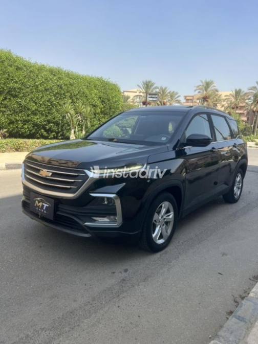 شيفروليه كابتيفا 2020 أسود أوتوماتيك مستعملة للبيع في القاهرة - 2
