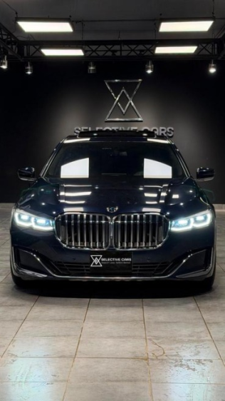 BMW 730 2021 Dark Blue Automatic Used for Sale in Cairo