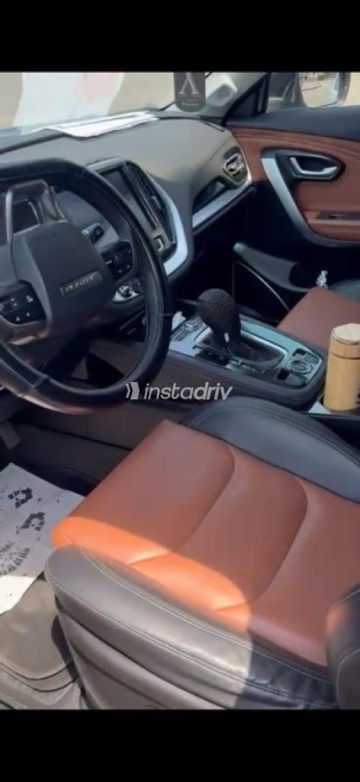 Jetour X70S 2021 Dark Blue Automatic Used for Sale in Mansoura - 7