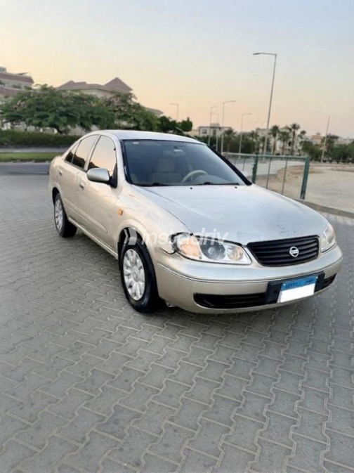 Nissan Sunny 2009 Gold Automatic Used for Sale in Pyramids Gardens - 3
