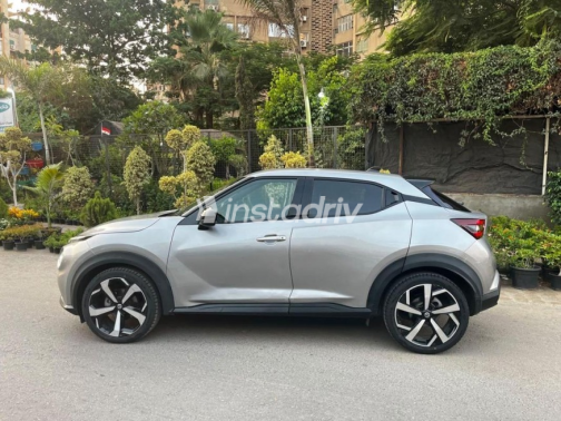 Nissan Juke 2021 Silver Automatic Used for Sale in Nasr city - 5