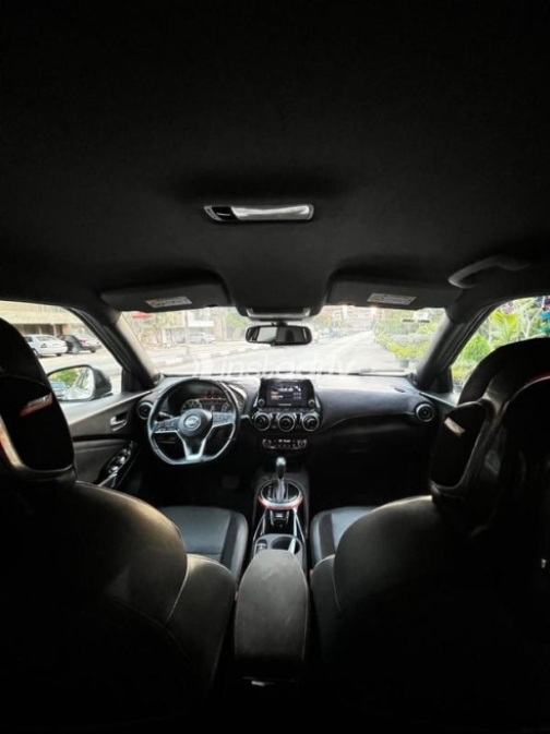 Nissan Juke 2021 Silver Automatic Used for Sale in Nasr city - 7