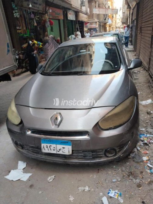 Renault Fluence 2011 Gray Automatic Used for Sale in Hadayeq El Zeitoun - 3