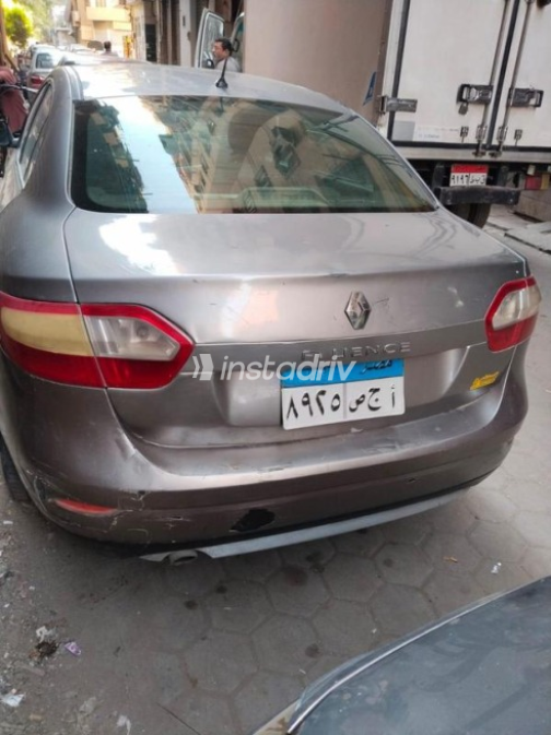 Renault Fluence 2011 Gray Automatic Used for Sale in Hadayeq El Zeitoun - 10